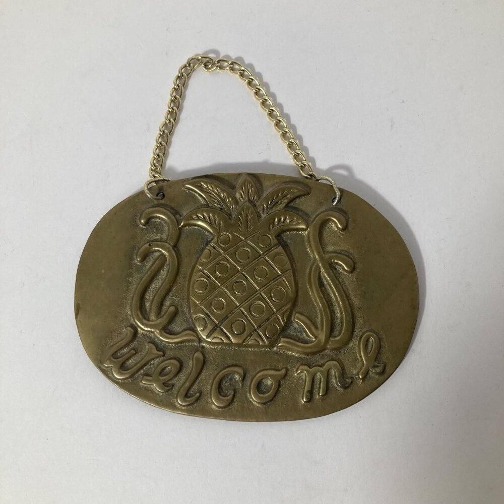 Brass Pineapple Oval Welcome Sign Door Hanger 3.25 x‎ 4.75" Taiwan